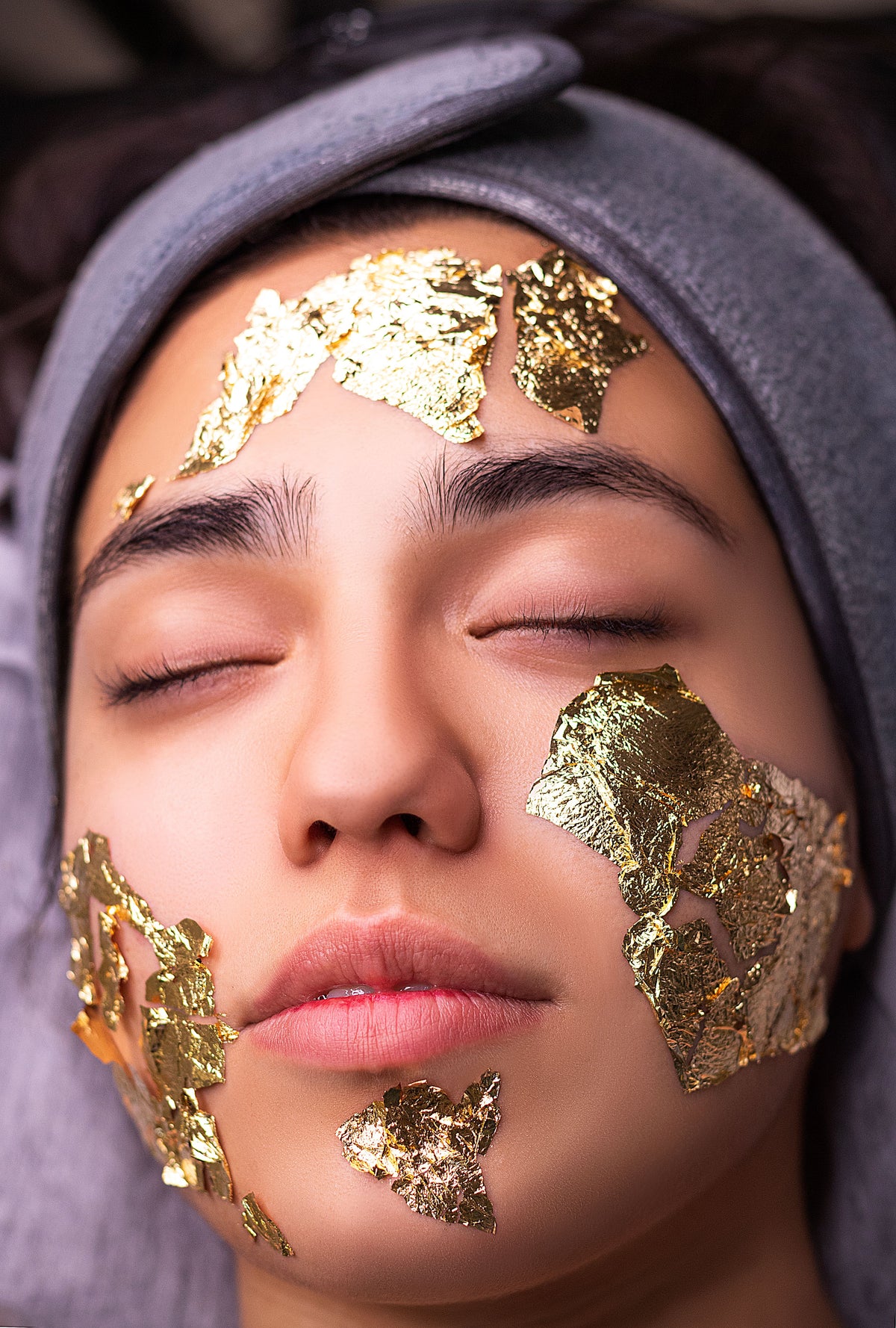Mascarilla Facial de Oro y Colágeno  Efecto Iluminador, Anti edad e Hidratación 24 Horas